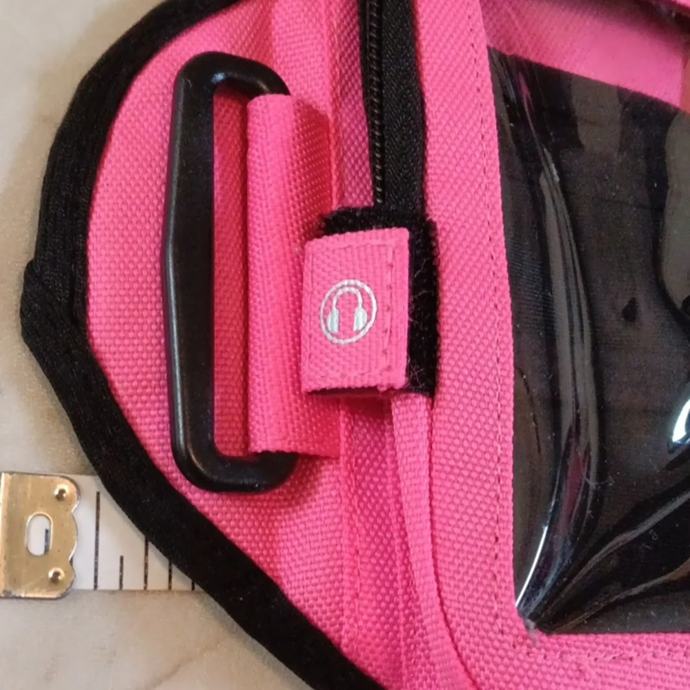 Armpocket keep your